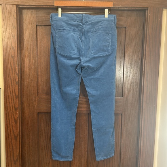 J Crew Factory Corduroy 9” Mid Rise Skinny pants—Size 29 - Picture 4 of 4